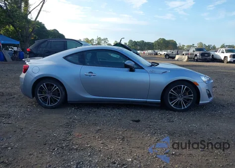 2015 Scion Fr-S из США, поврежденный, VIN JF1ZNAA11F8713575